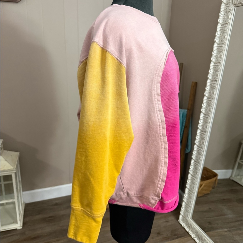 Vernacular • Wave Color Block Sweatshirt - Picture 7 of 12